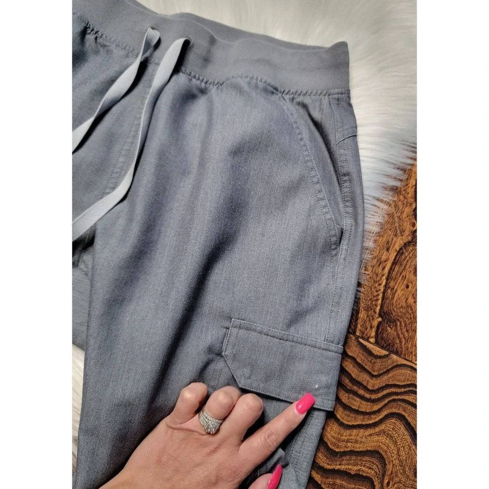 FIGS Kade Cargo Drawstring Gray Straight Leg Scrub Pants Women's Size Medium